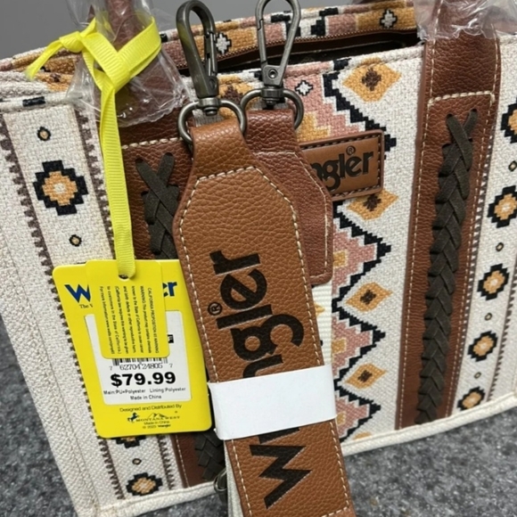 Wrangler Aztec Tote Bag for Women, Boho Shoulder Purse  NWT Wrangler Aztec Canvas Tote bag with PU leather trim 5\
